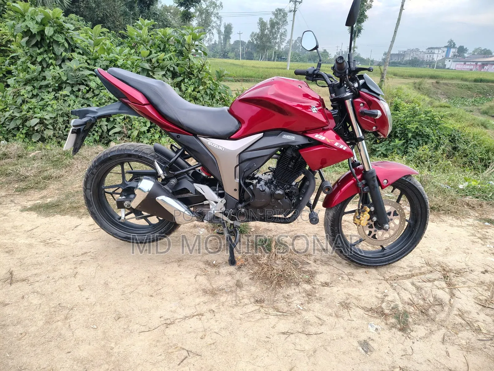 Suzuki Gixxer 2024 Red
