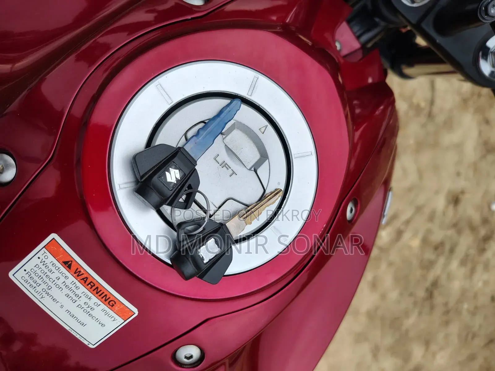 Suzuki Gixxer 2024 Red