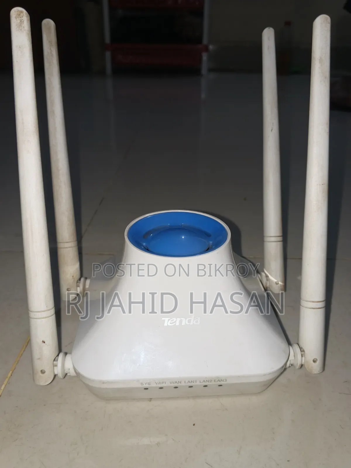 একটি রাউটার বিক্রি হবে
