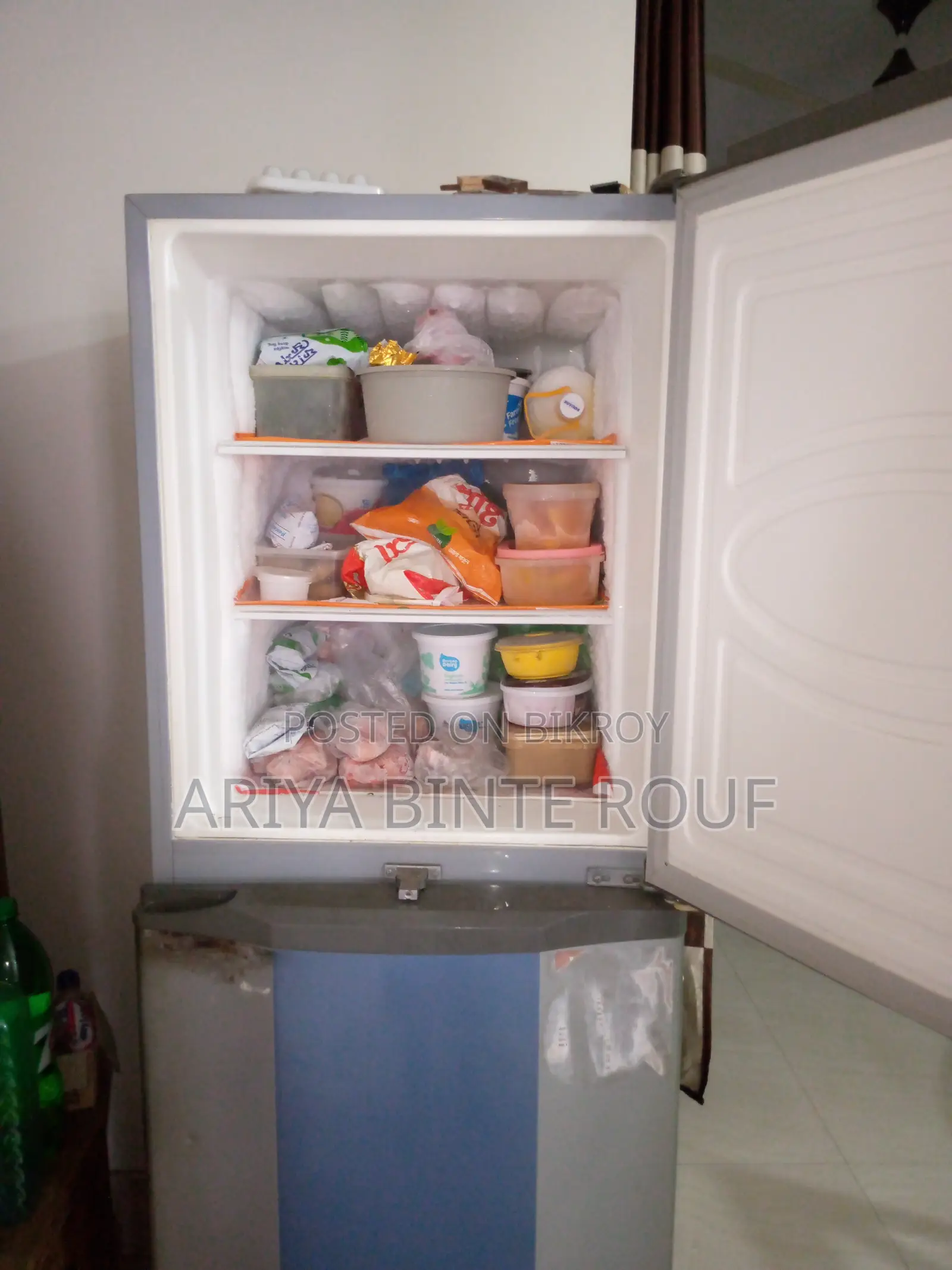 Walton Refrigerator (252 Liter)