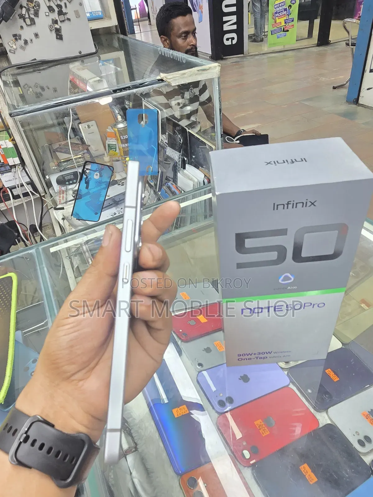 ইনফিনিক্স নোট ৫০ প্রো ৪জি ২৫৬ জিবি গ্রে