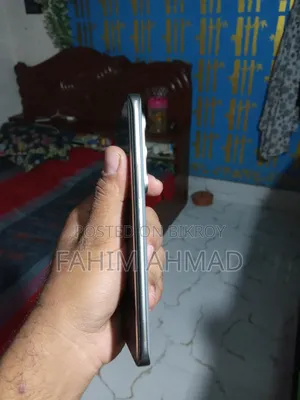 টেকনো ক্যামন ৫০ আল্ট্রা ২৫৬ জিবি