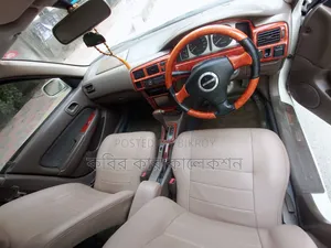 Toyota Corolla 1995 Pearl