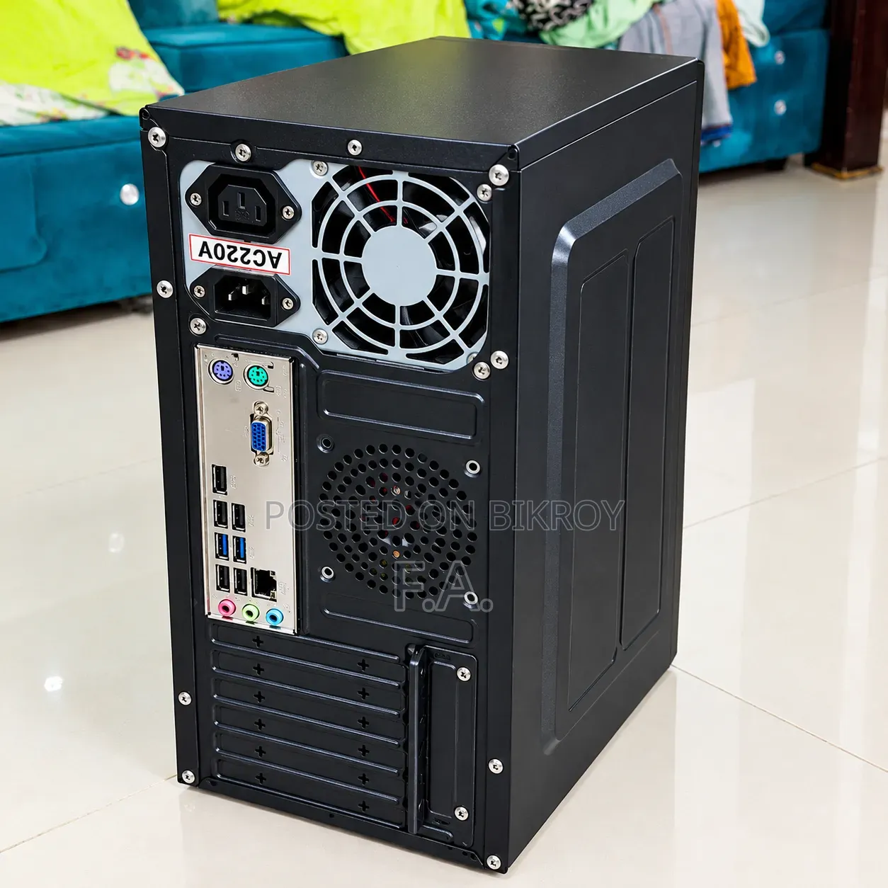 Gigabyte GA-H110MSTX-HD3-ZK 8GB Intel Core i5 HDD+SSD 512GB