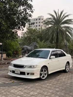 Toyota Corona Premio 1.6 Front-Wheel Drive 1998 Pearl