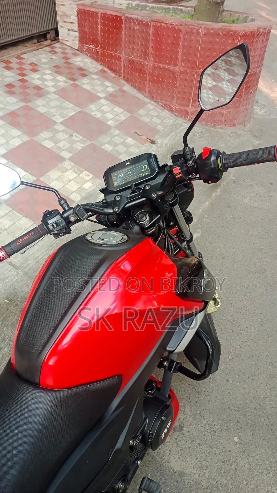 New TVS Raider 125 2022 Red