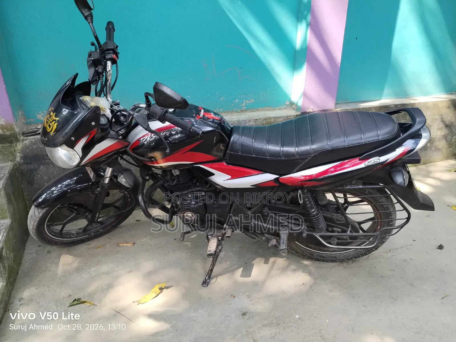 Bajaj Discover 125 2022 Black