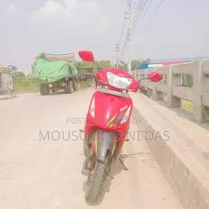 Hero Pleasure 2022 Red