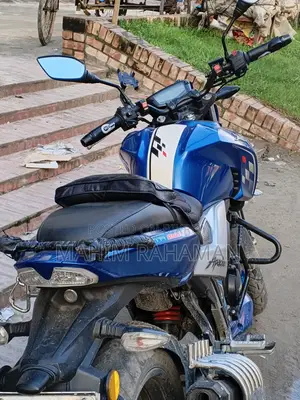 TVS Apache RTR 160 4V 2021 Blue