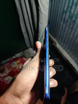 ওয়ানপ্লাস ৮ প্রো ১২৮ জিবি নীল