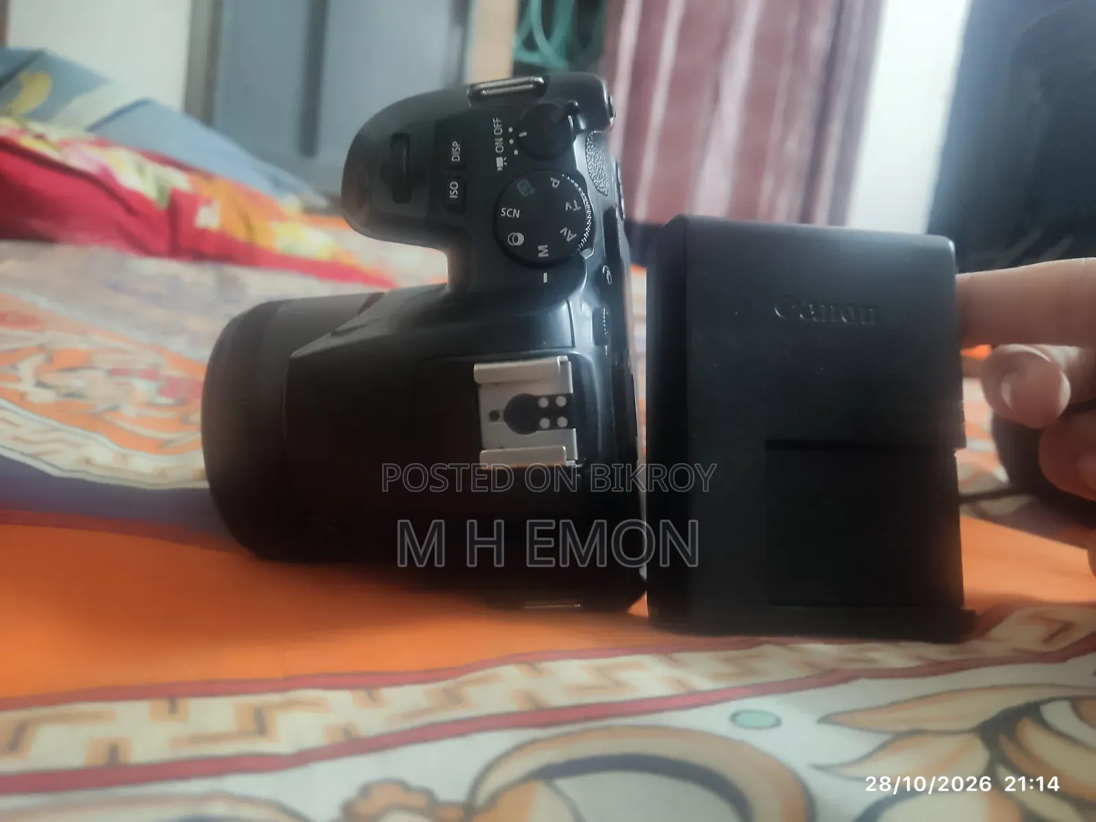 CANON 250 D CAMERA With All Accessories