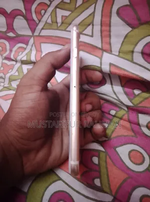 অ্যাপল আইফোন ৬এস প্লাস ৬৪ জিবি গোল্ড