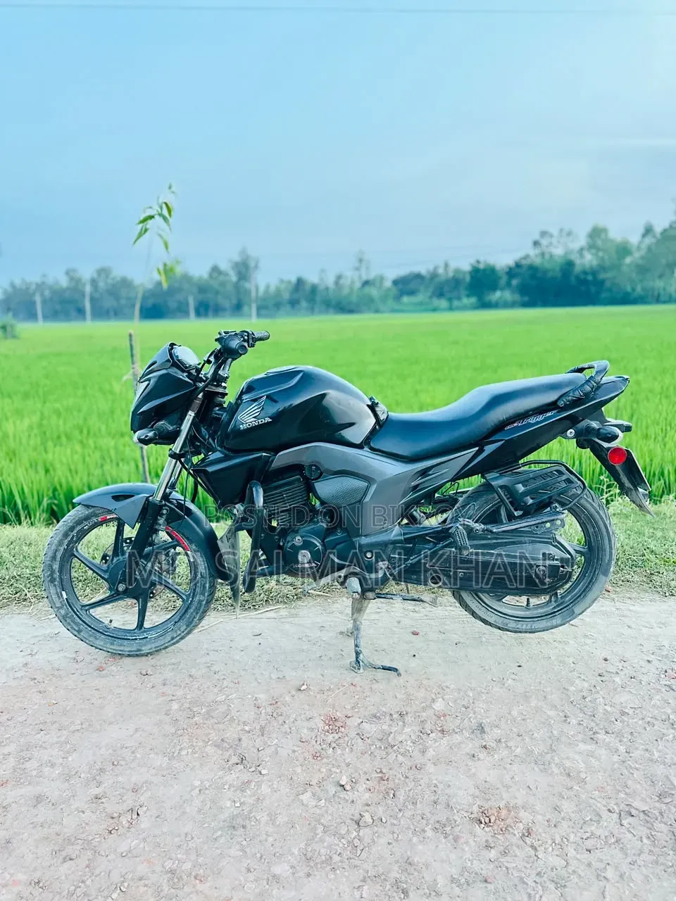 Honda CB 2016 Black