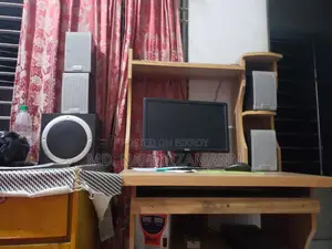 মাইক্রোল্যাব টিএমএন১ ৪:১ ব্ল্যাক অ্যান্ড সিলভার মাল্টিমিডিয়া স্পিকার