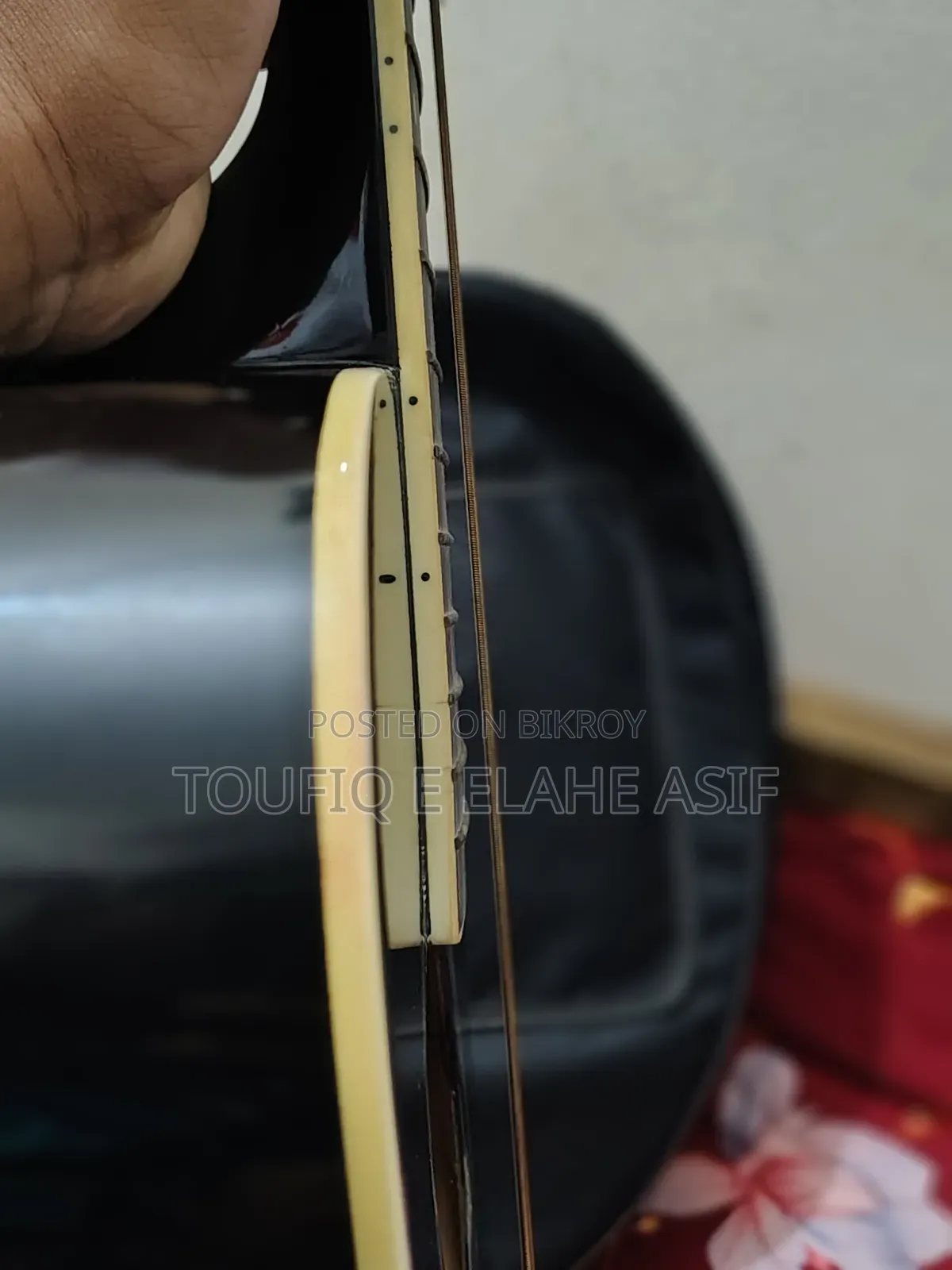 Axe-Ag48c Bk