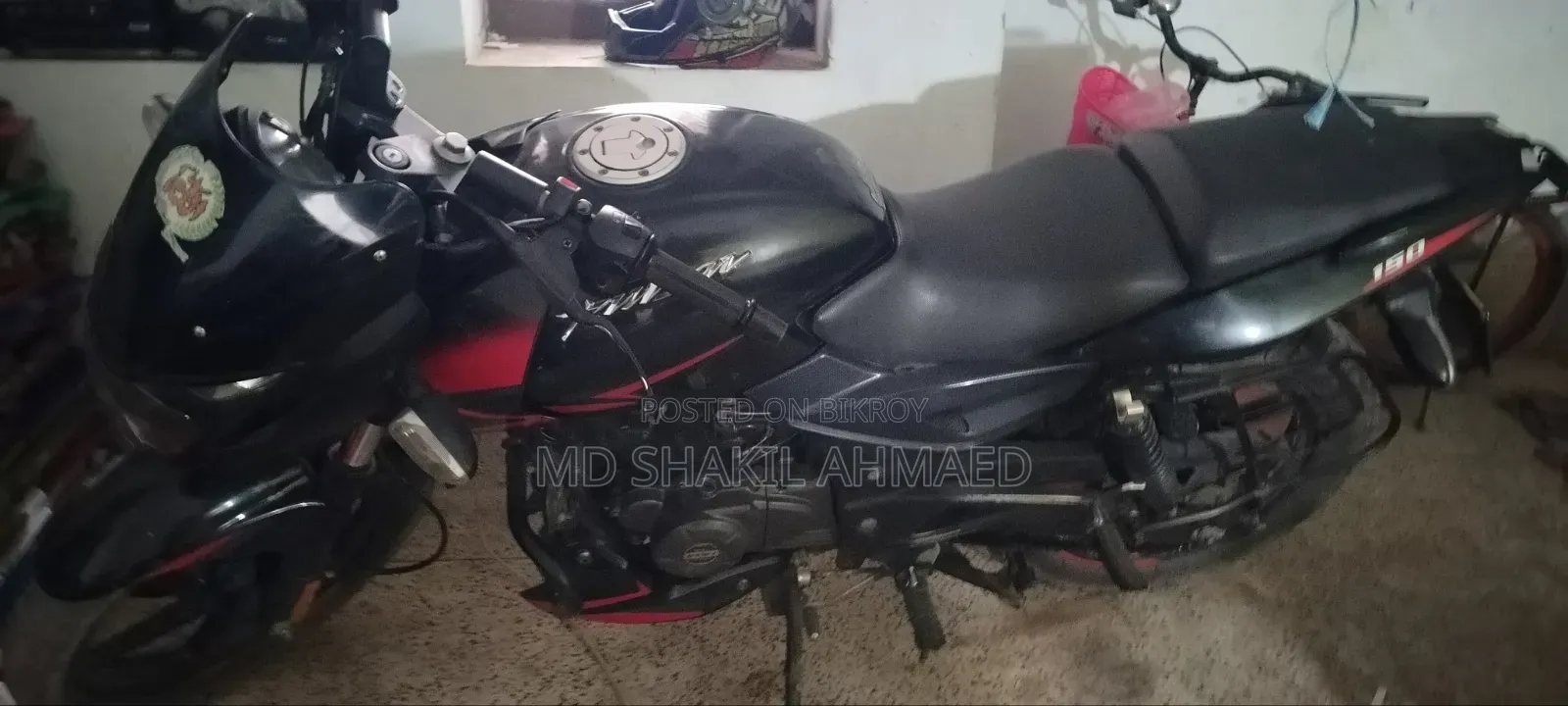 Bajaj Pulsar 150 2021 Red