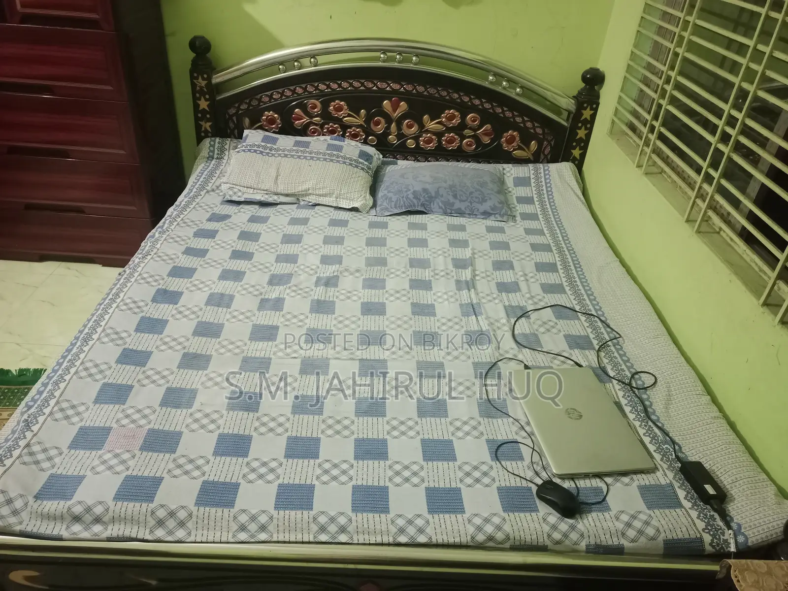 Bed, Family Size