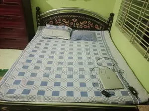 Bed, Family Size