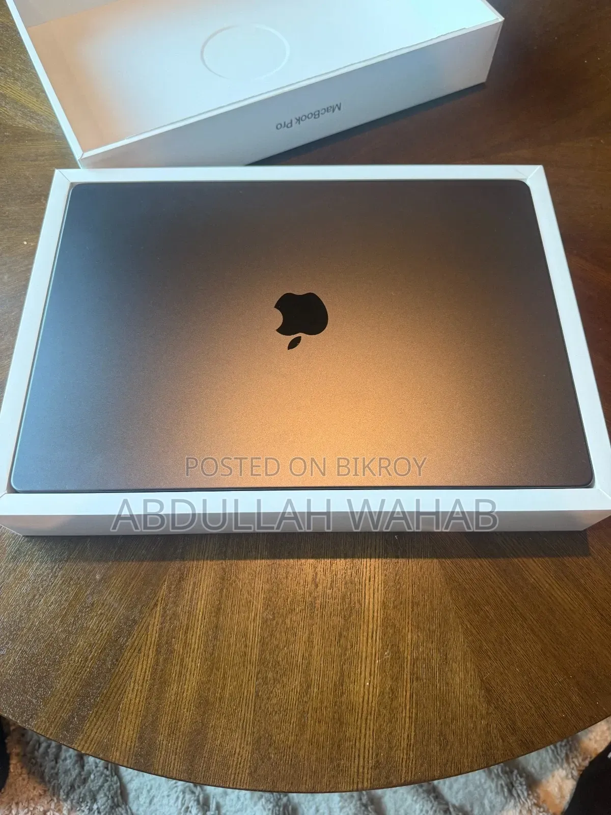 Laptop Apple MacBook Pro 2026 M5 Max 128GB Apple M5 Max SSD 4T