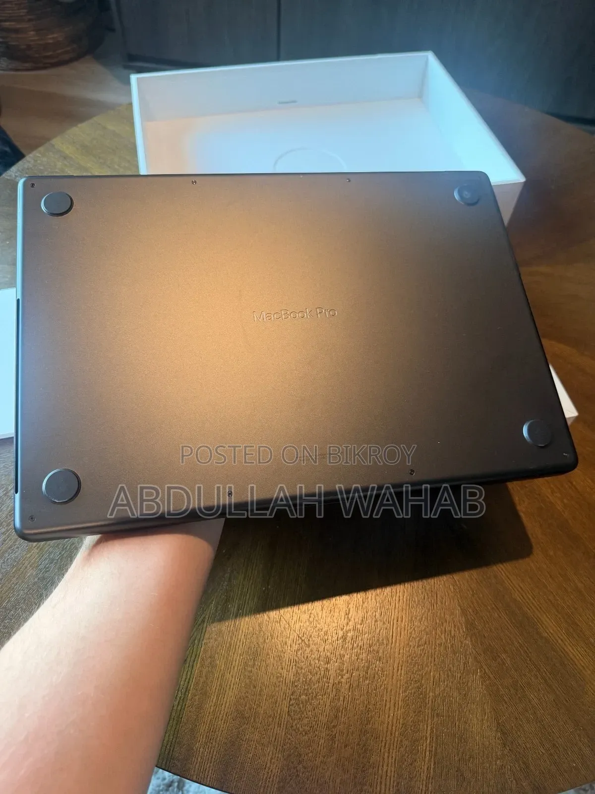 Laptop Apple MacBook Pro 2026 M5 Max 128GB Apple M5 Max SSD 4T