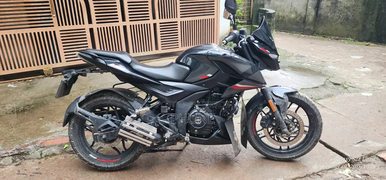 Bajaj Pulsar N250 2023 Black