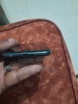 অ্যাপল আইফোন ৭ ১২৮ জিবি ব্ল্যাক