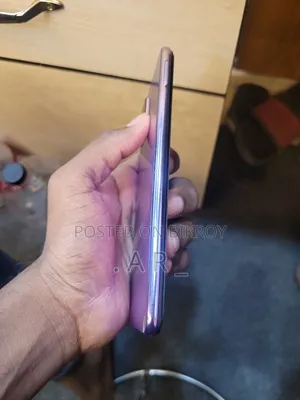 Vivo V20 128 GB Gray