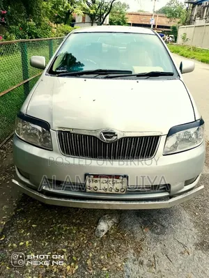 Toyota Corolla 2004 Silver