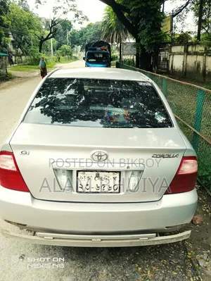 Toyota Corolla 2004 Silver