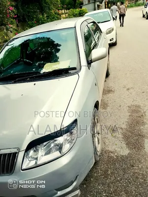 Toyota Corolla 2004 Silver