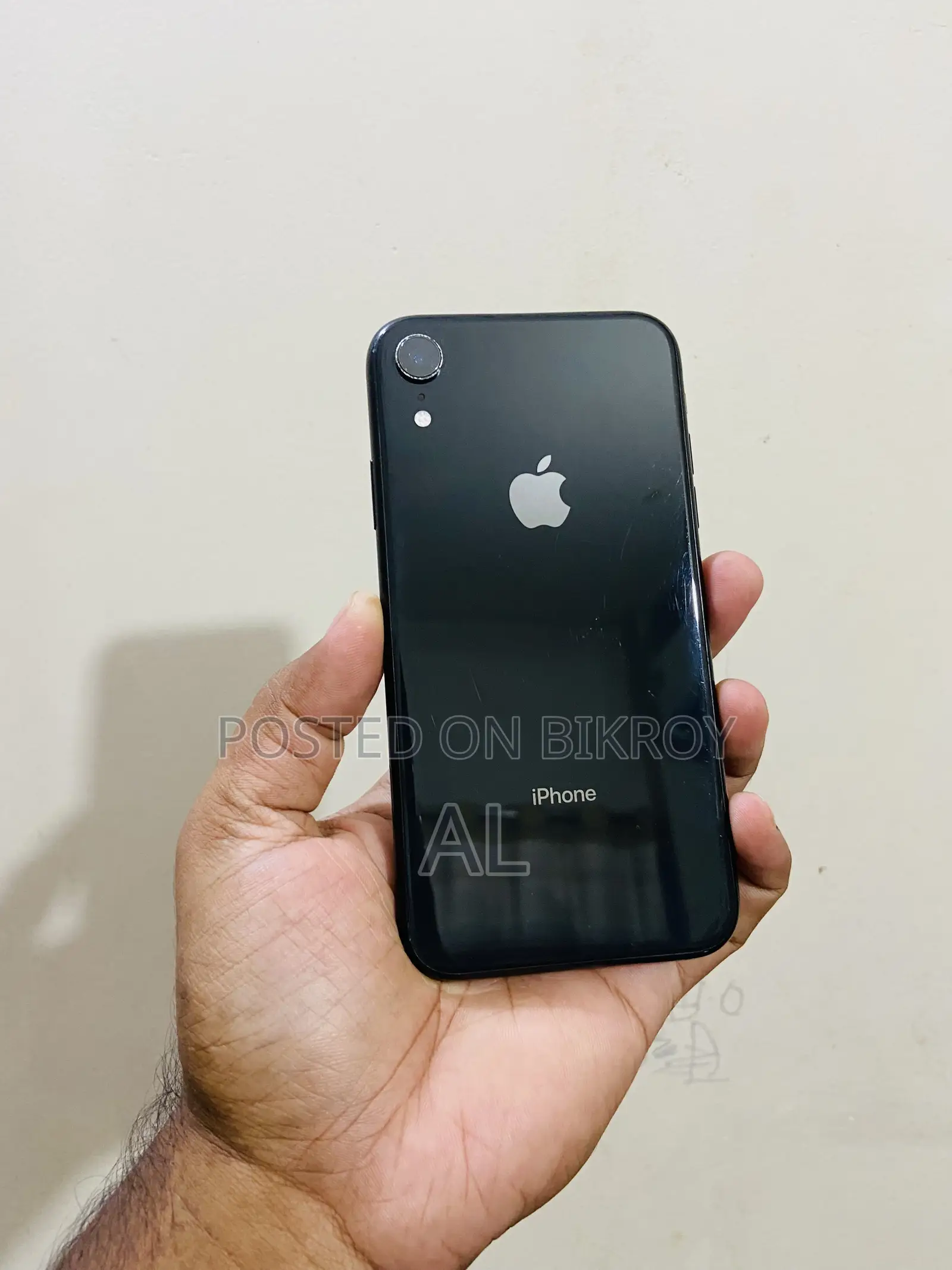 অ্যাপল আইফোন এক্সআর ২৫৬ জিবি ব্ল্যাক