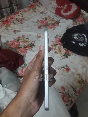 আইটেল এ২০০+ ৬৪ জিবি হোয়াইট