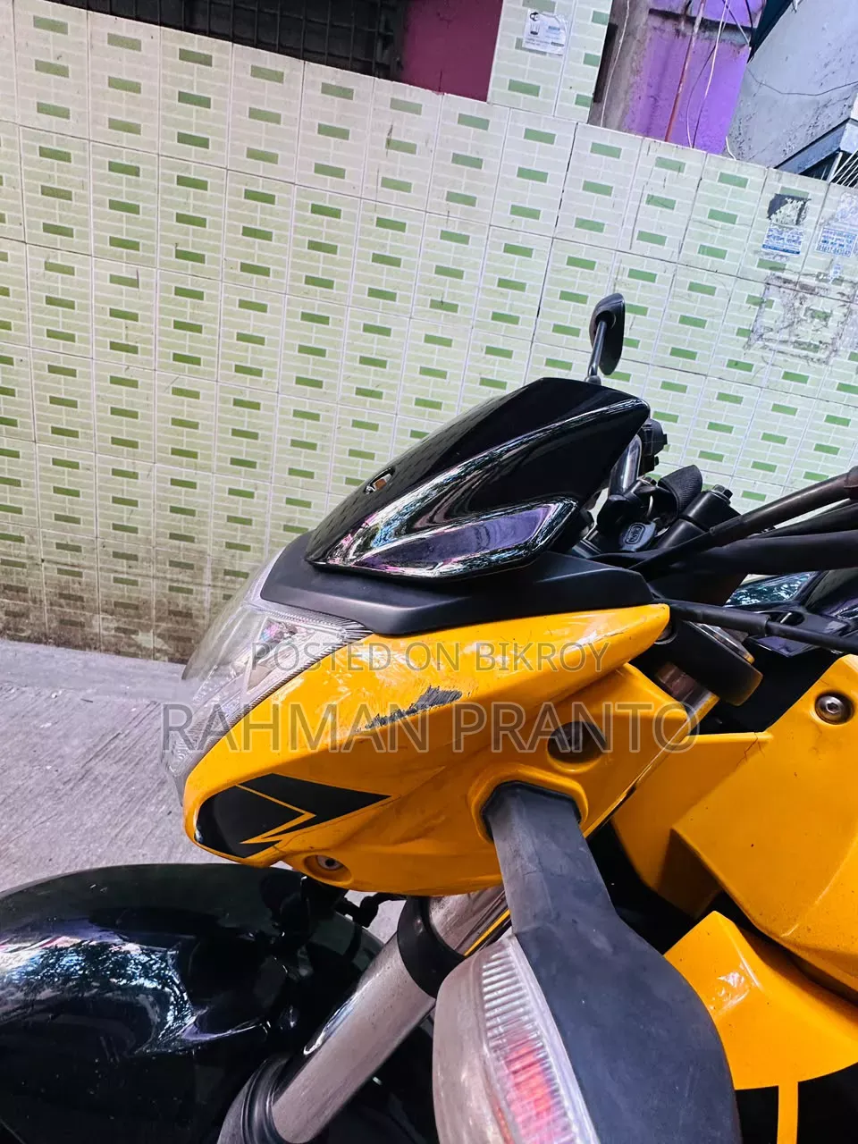 New Suzuki Gixxer 2024 Yellow