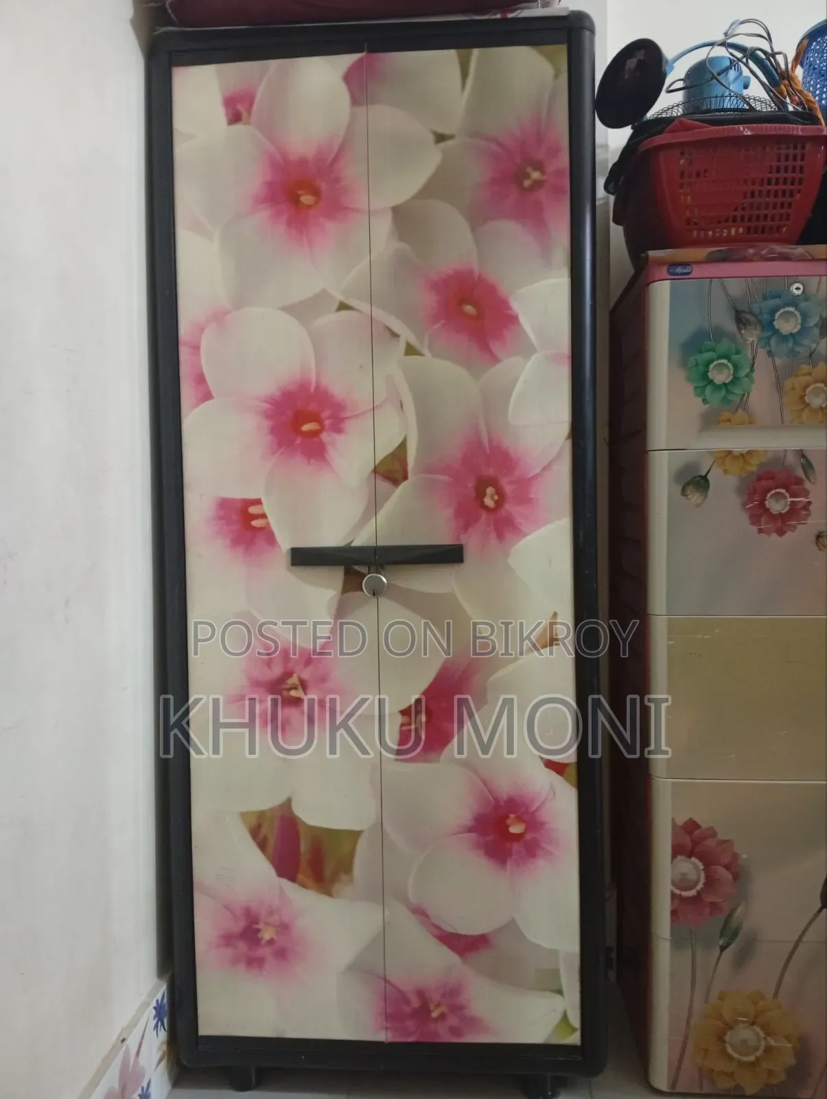 Used Wardrobe
