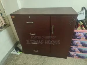 ওয়ার্ডরোব বিক্রির জন্য