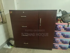 ওয়ার্ডরোব বিক্রির জন্য