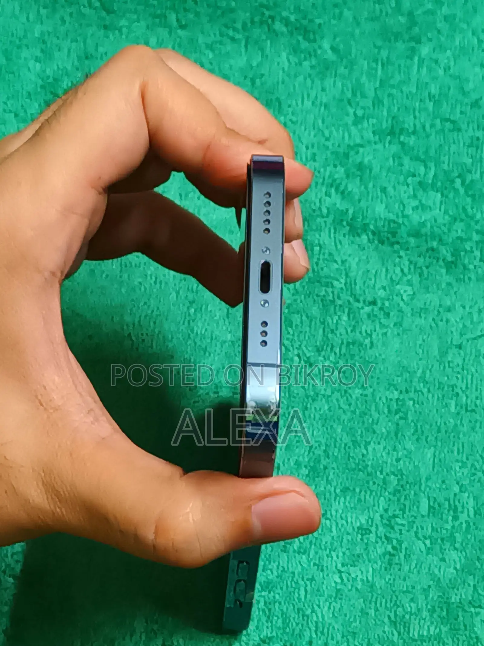অ্যাপল আইফোন ১৩ প্রো ২৫৬ জিবি নীল
