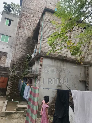 কম দামে ছাত্রাবাস টি বিক্রই হবে