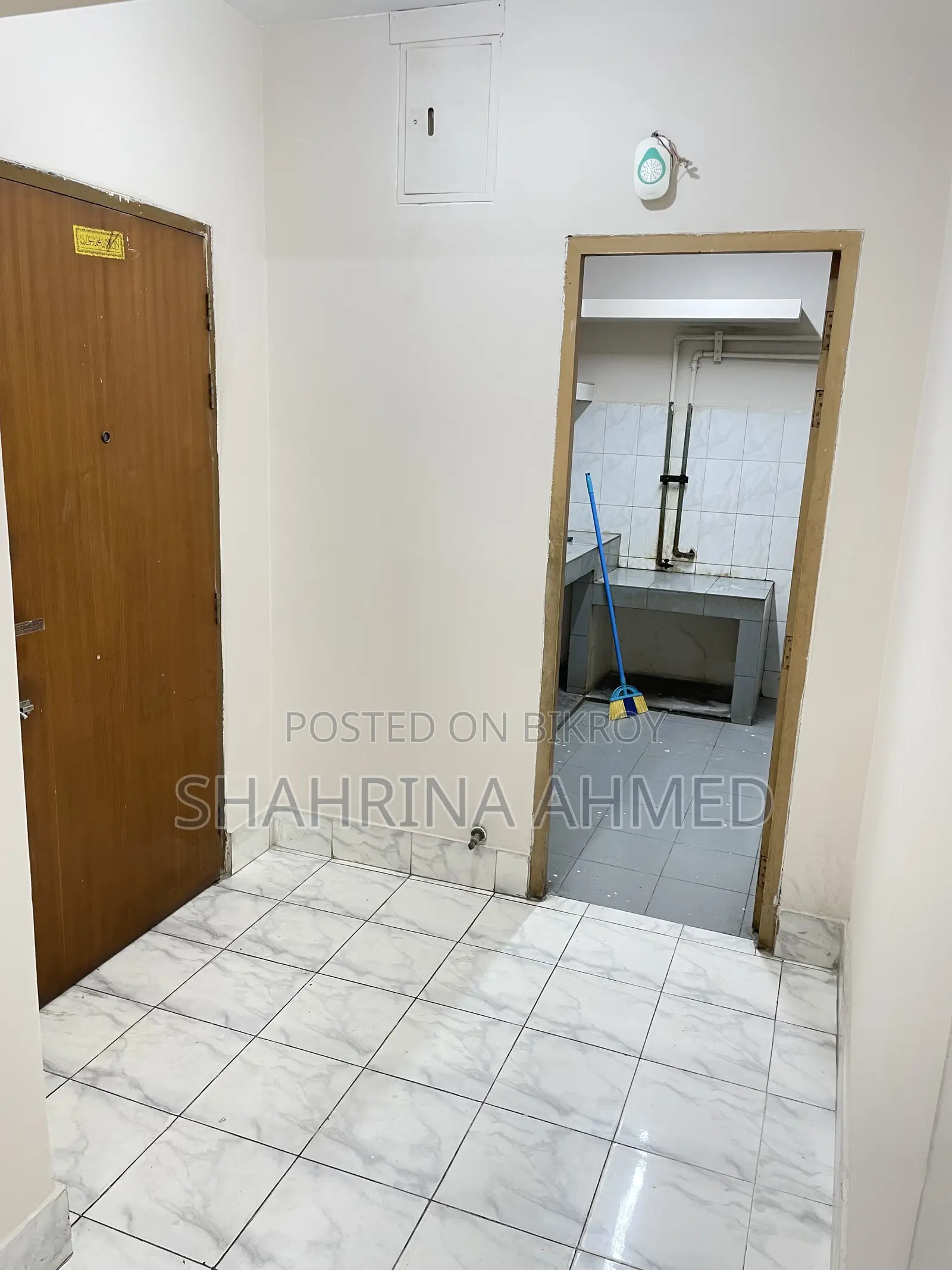 3 Bedroom Block of Flats in Lake City Concord, for rent