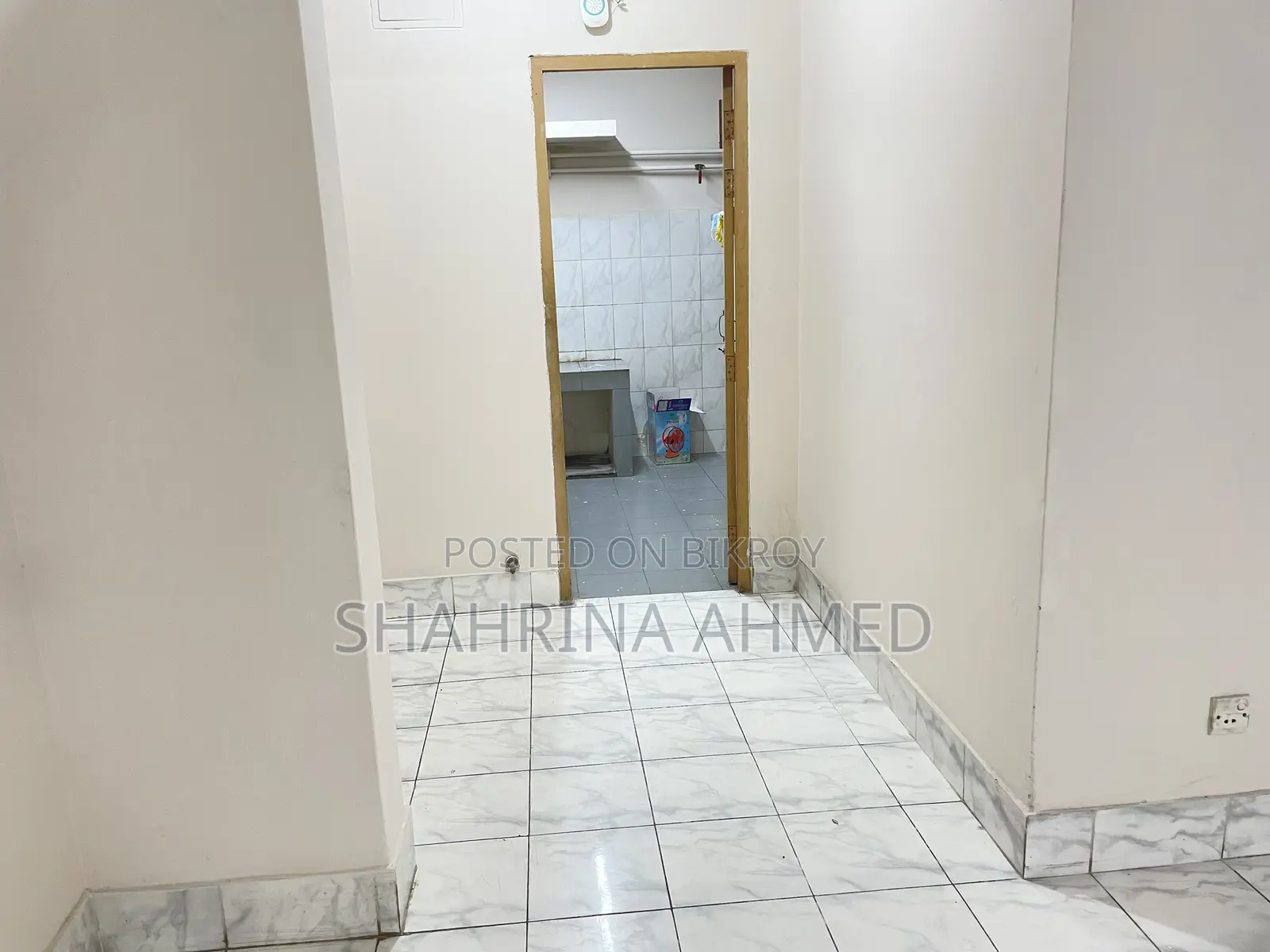 3 Bedroom Block of Flats in Lake City Concord, for rent