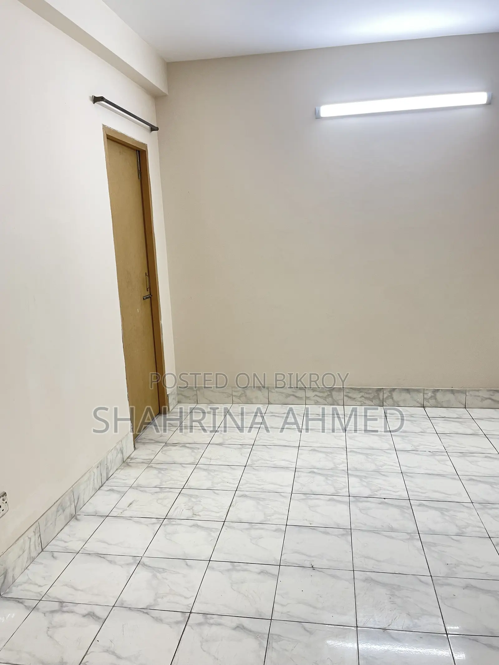 3 Bedroom Block of Flats in Lake City Concord, for rent