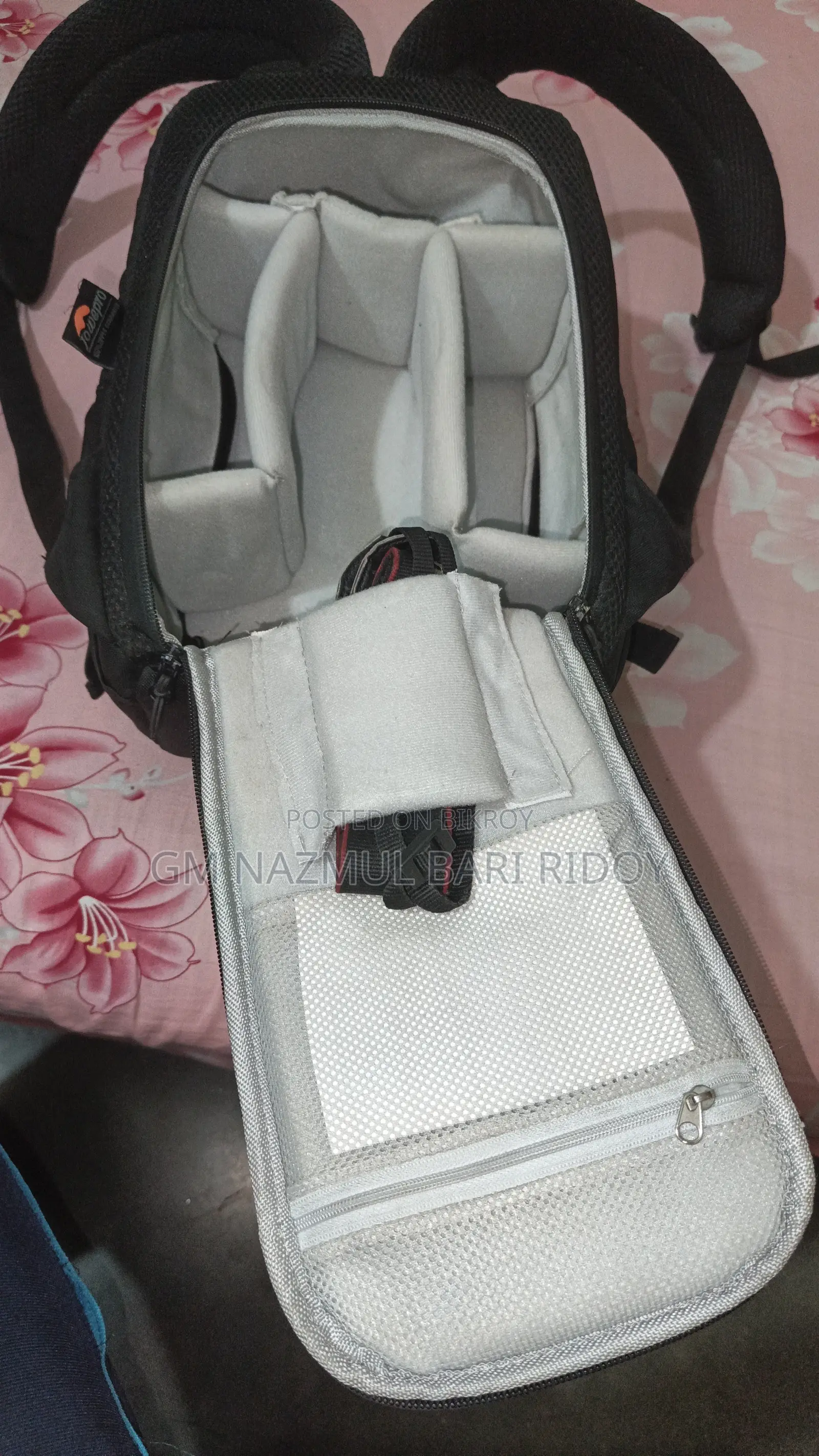 ক্যানন ৬০০ডি দুটি লেন্সসহ