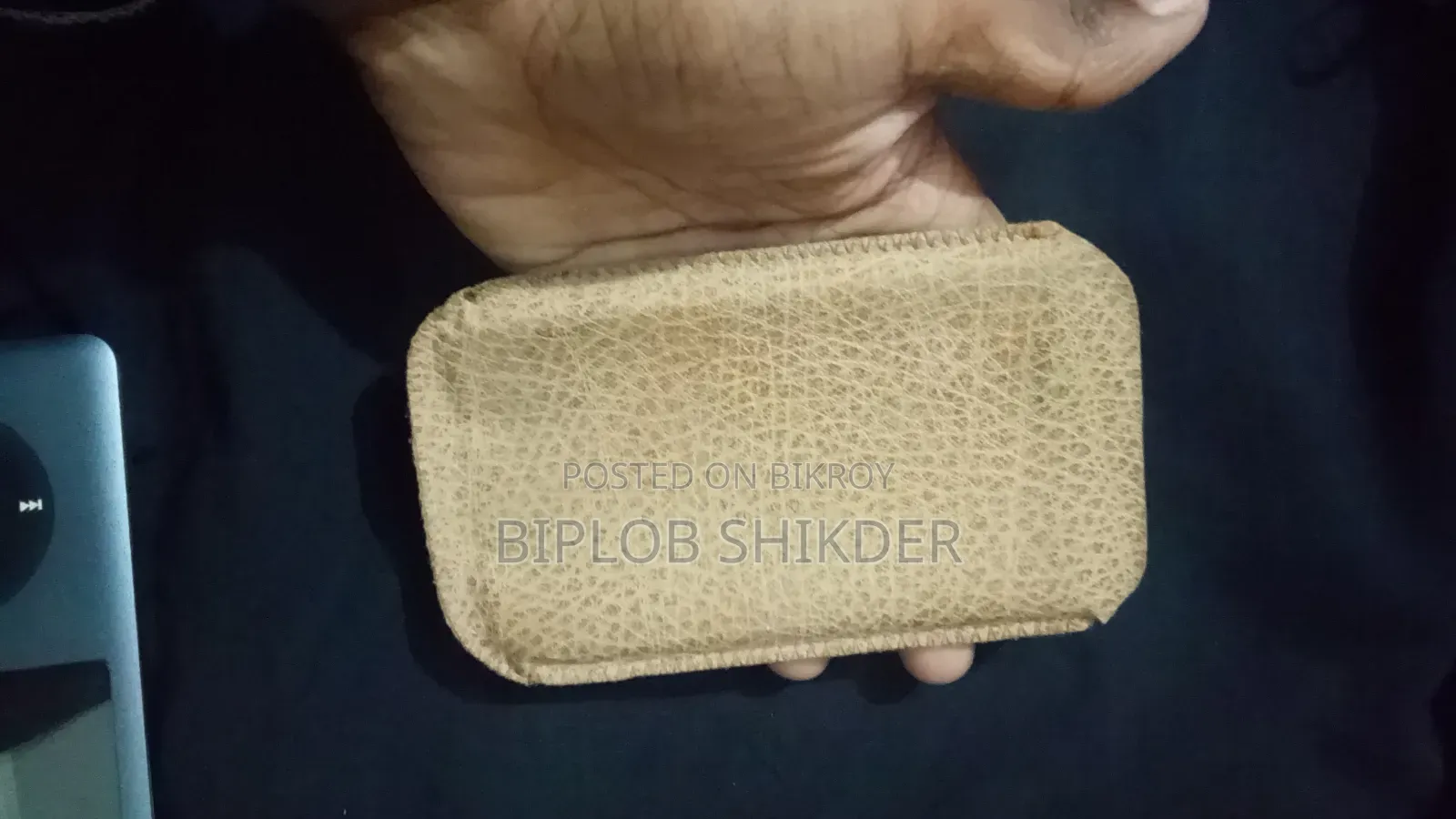 অ্যাপল ১২৮ জিবি সিলভার