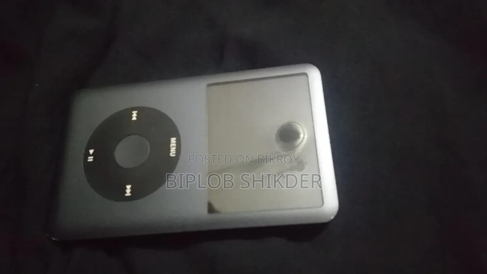 অ্যাপল ১২৮ জিবি সিলভার