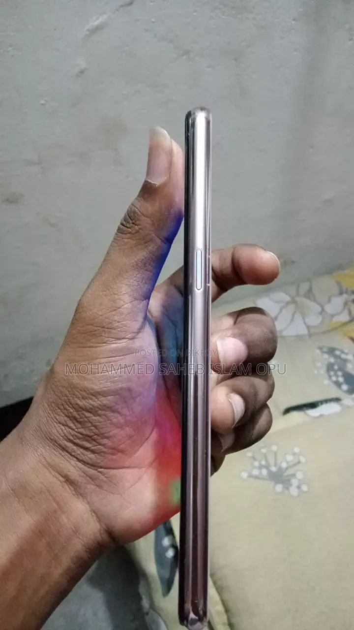 Oppo A3s ৩২ জিবি গোল্ড