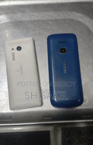 নোকিয়া ১০৬ হোয়াইট