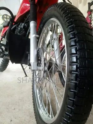 Runner XTREET 150 2016 Red