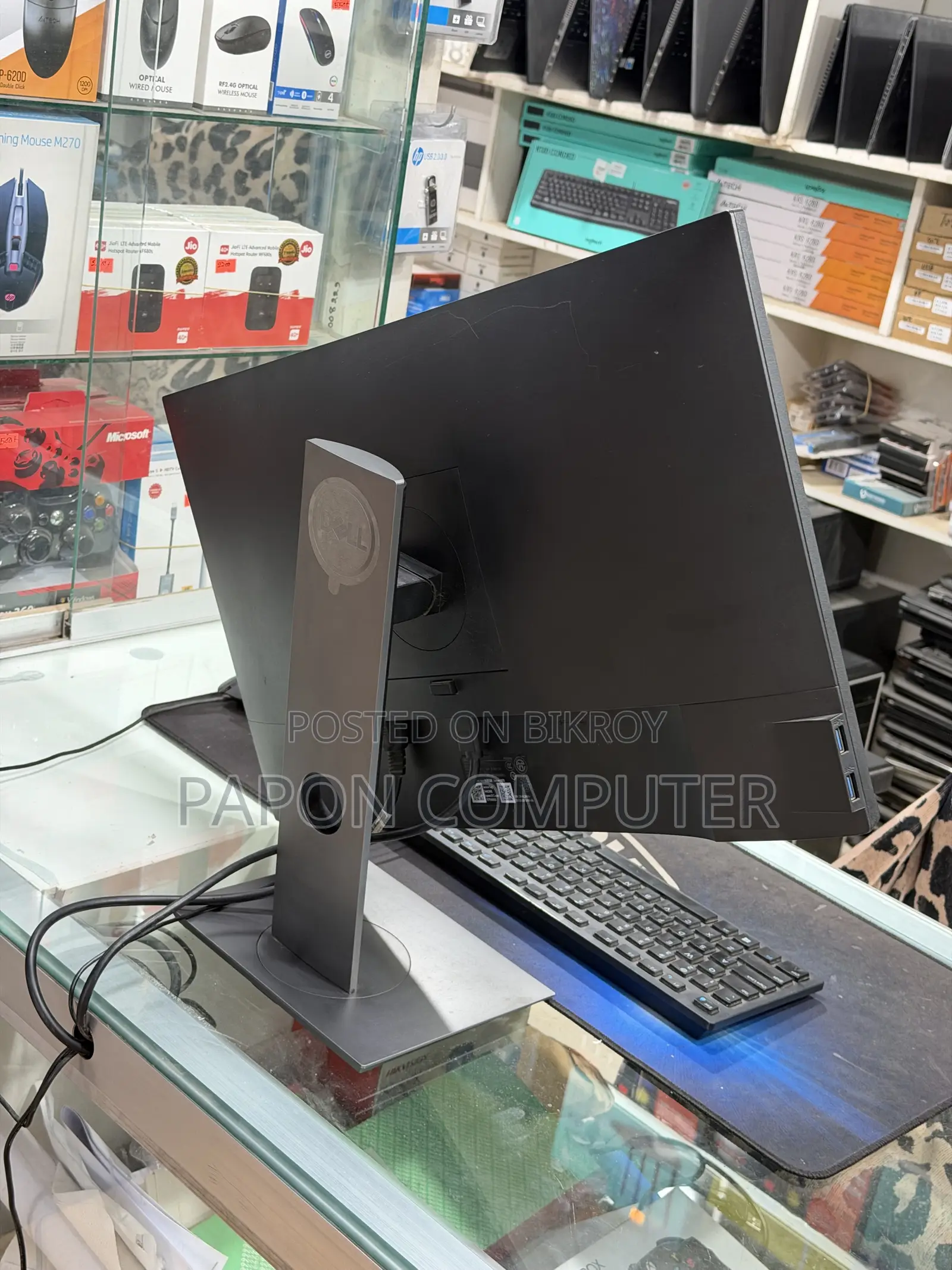 Dell P2419H 24" Full HD LED Monitor 100% Clear