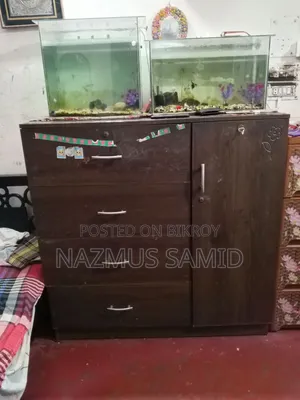 মজবুত কাঠের ওয়ারড্রোব