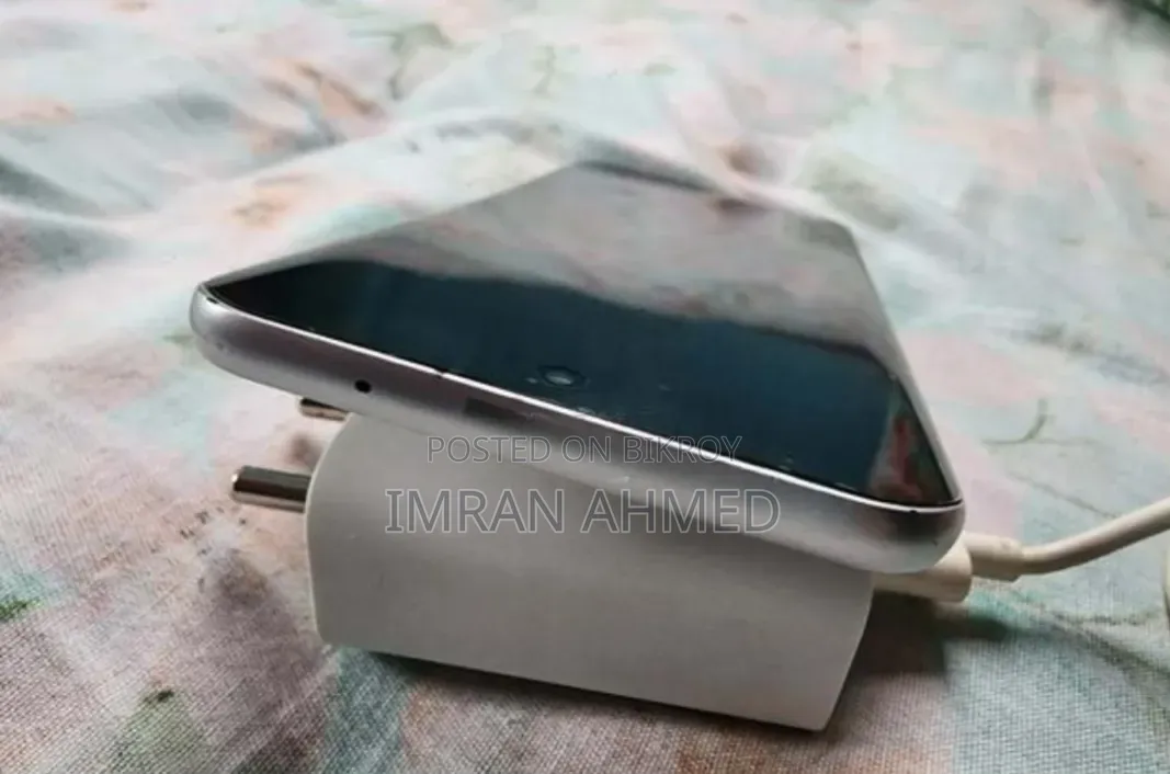 Infinix Hot 60 Pro+ 256 GB Silver